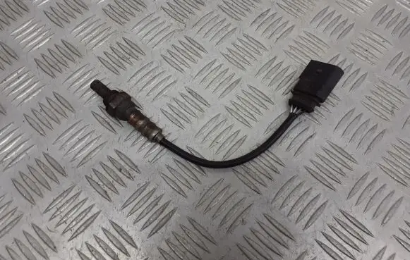 Volkswagen Polo IV 9N3 Lambda probe sensor 03C906262