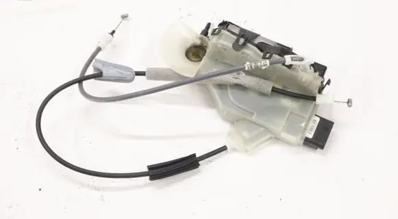 Citroen SpaceTourer M Rear door lock PSA084139