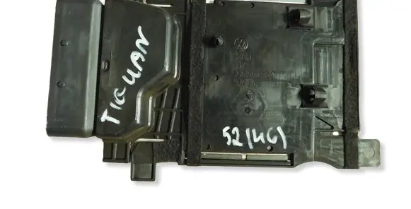 Volkswagen Tiguan Suspension control unit/module 5G0907324