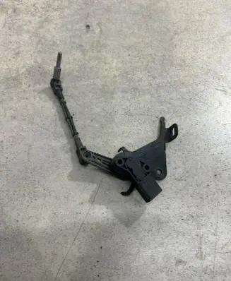Audi e-tron Rear air suspension level height sensor 4KE941309D 6942062C