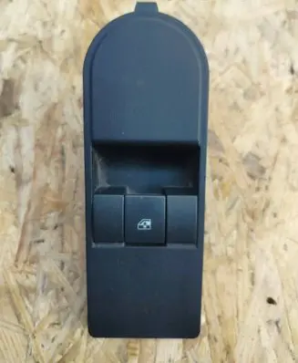 Opel Astra H Quarter vent window switch 13197132 93162638