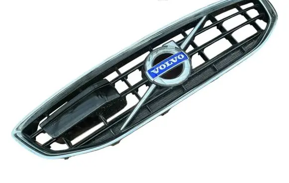 Volvo V40 Front bumper upper radiator grill 31353127