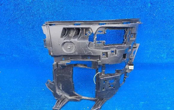 Mini F65 Front bumper mounting bracket 5A2F713