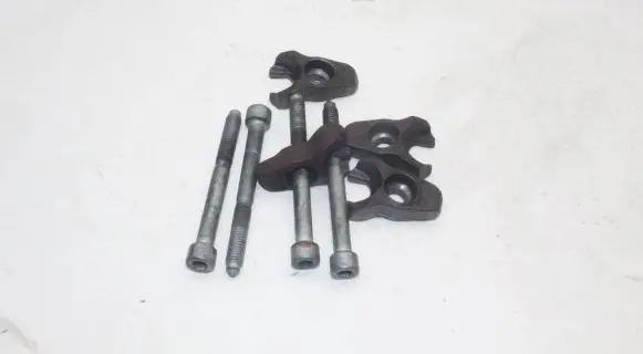 Jaguar XF X250 Fuel Injector clamp holder