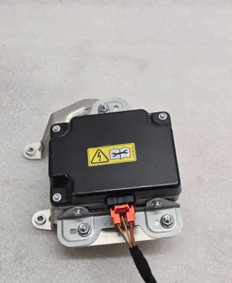 Mercedes-Benz S W222 Voltage converter inverter A1669820020