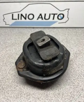 BMW 7 E65 E66 Engine mount bracket 6756094
