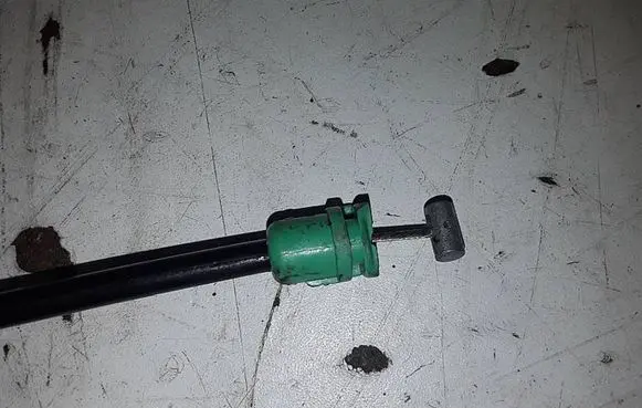 Citroen C4 I Front door cable line 