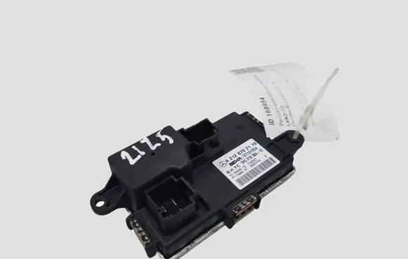 Mercedes-Benz E W212 Heater blower motor/fan resistor A2128702110