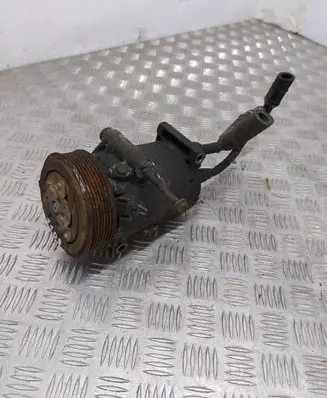 Renault Scenic II - Grand scenic II Air conditioning (A/C) compressor (pump) 8200053264