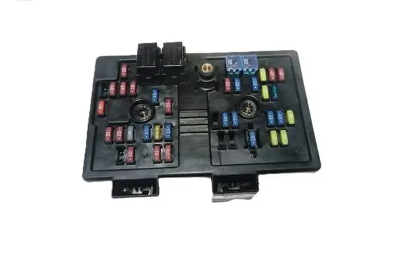 Chevrolet Captiva Fuse box set