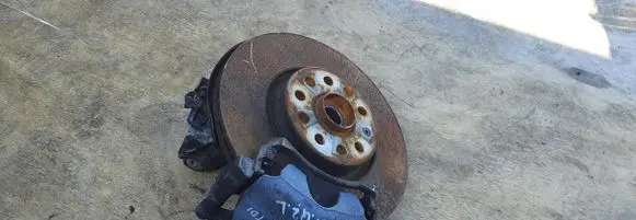Audi Q2 - Front wheel hub 5Q0407257C