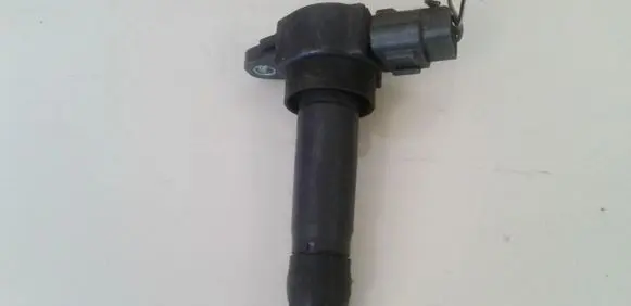 Mitsubishi Colt High voltage ignition coil FK0330 MN195616