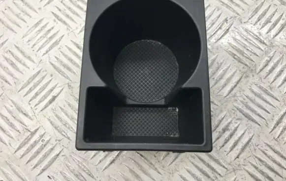 Toyota Avensis T270 Cup holder front 5563005040C0 5563005040