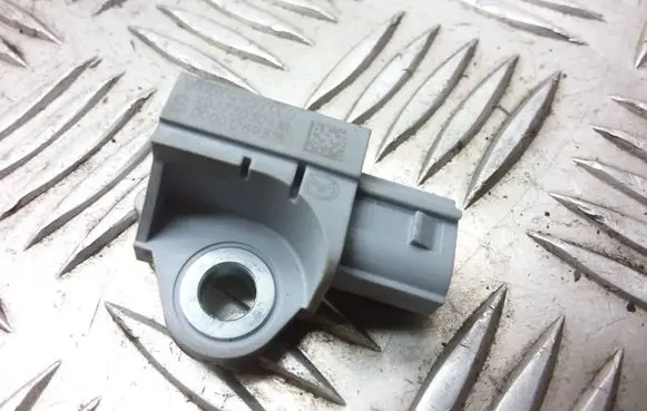 Mazda 6 Airbag deployment crash/impact sensor GDK457KC0
