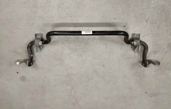 Mercedes-Benz C W205 Front anti-roll bar/sway bar A2053230965