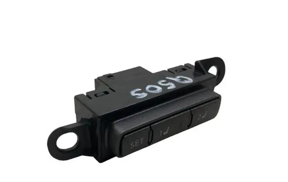 Infiniti Q50 Seat memory switch 