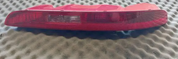 Audi Q3 8U Rear bumper light 8U0945096 21310201