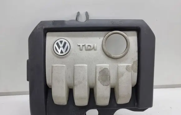 Volkswagen PASSAT B6 Engine cover (trim) 03G103925