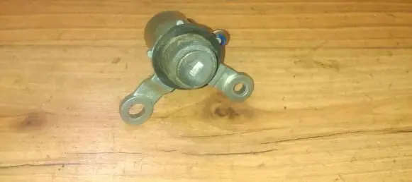 Mitsubishi Colt Tailgate exterior lock 