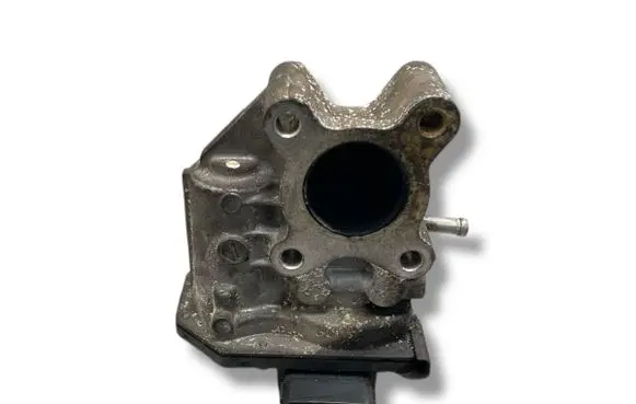 Nissan Navara D40 EGR valve 147105X00C VN1501000082 HQ1110058