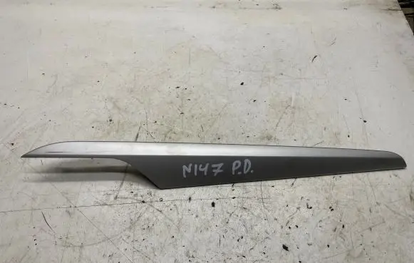 BMW X1 E84 Other front door trim element R2991390 52850610