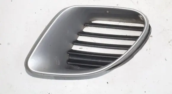 Porsche Boxster 986 Quarter panel pressure vent 98650456102