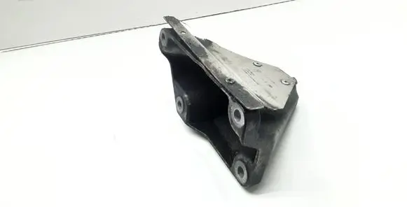 BMW 5 GT F07 Engine mounting bracket 6777628 22116777628