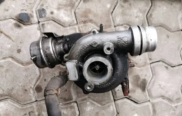 Renault Megane III Turbo H82728404 B000000050521 8800001333