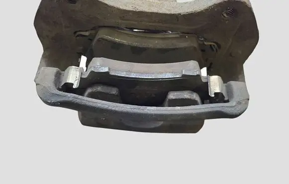 Opel Insignia A Front brake caliper