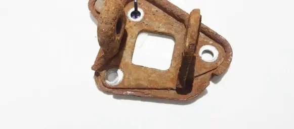 Alfa Romeo 166 Bracket in trunk/boot 
