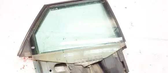 Audi 80 90 S2 B4 Rear door window/glass frame 