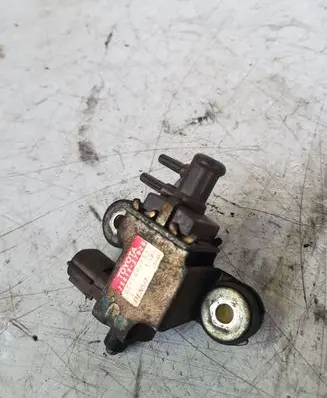 Toyota Corolla E120 E130 Turbo solenoid valve 2581927020