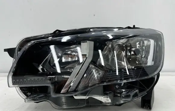 Peugeot Partner III Headlight/headlamp 9816826980