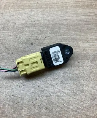 Toyota Corolla E120 E130 Airbag deployment crash/impact sensor 8983102020
