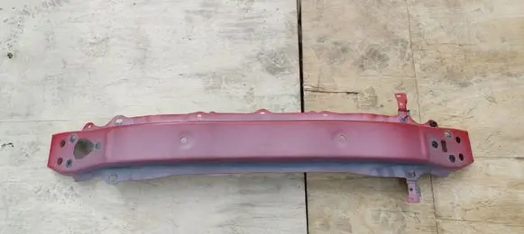 Toyota Yaris Front bumper cross member 