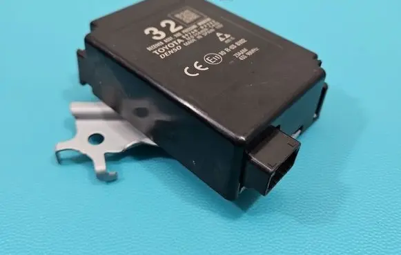 Toyota Auris E180 Central body control module 89760-02132 IMPRK1511922