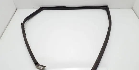 Honda CR-V Rubber seal rear door window/glass 72735T0AA01 72735T1GE01