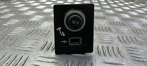 USB socket connector