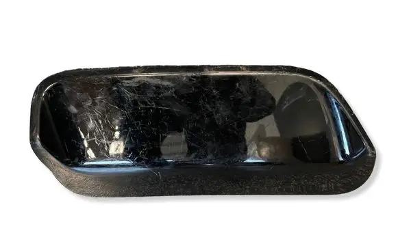 BMW X1 U11 Quarter panel pressure vent 7599808 Z599808 0598808