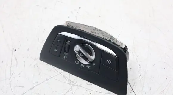 BMW X4 G02 Light switch 5A67870MWGK160626 5A67870
