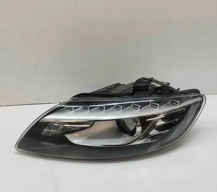 Audi Q7 4L Headlight/headlamp