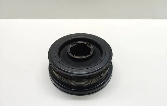 BMW 5 E60 E61 Crankshaft pulley 7793593 8511371 7788611
