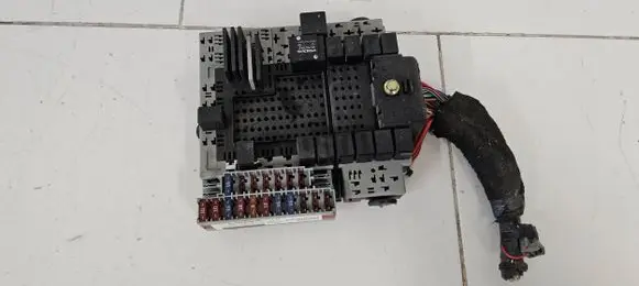 Volvo S60 Fuse box set 9401802