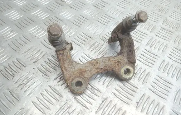 Renault Megane II Brake caliper pad carrier rear 