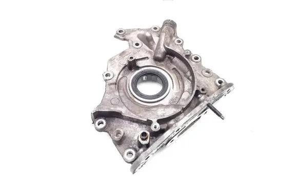 Peugeot Partner Oil pump 9686038880