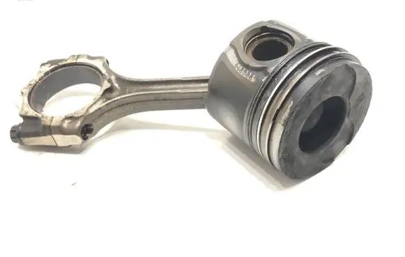 Piston with connecting rod