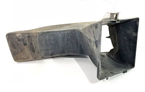 Audi A4 S4 B7 8E 8H Air intake hose/pipe 8E0117335K