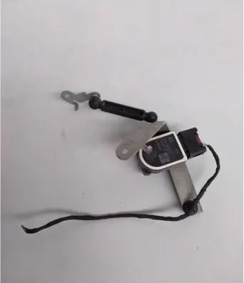BMW M5 F90 Headlight/headlamp level sensor 2959574