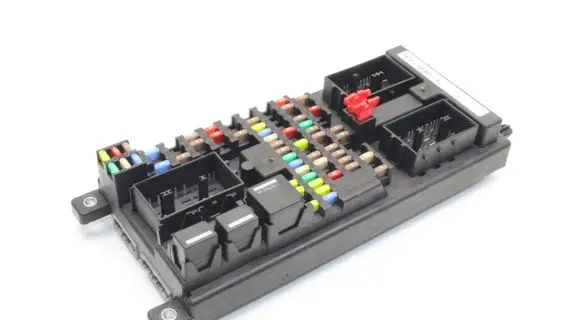 Land Rover Discovery Sport Central body control module FK7214F041AE