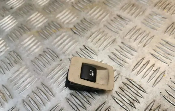 BMW X5 E70 Electric window control switch 6945876